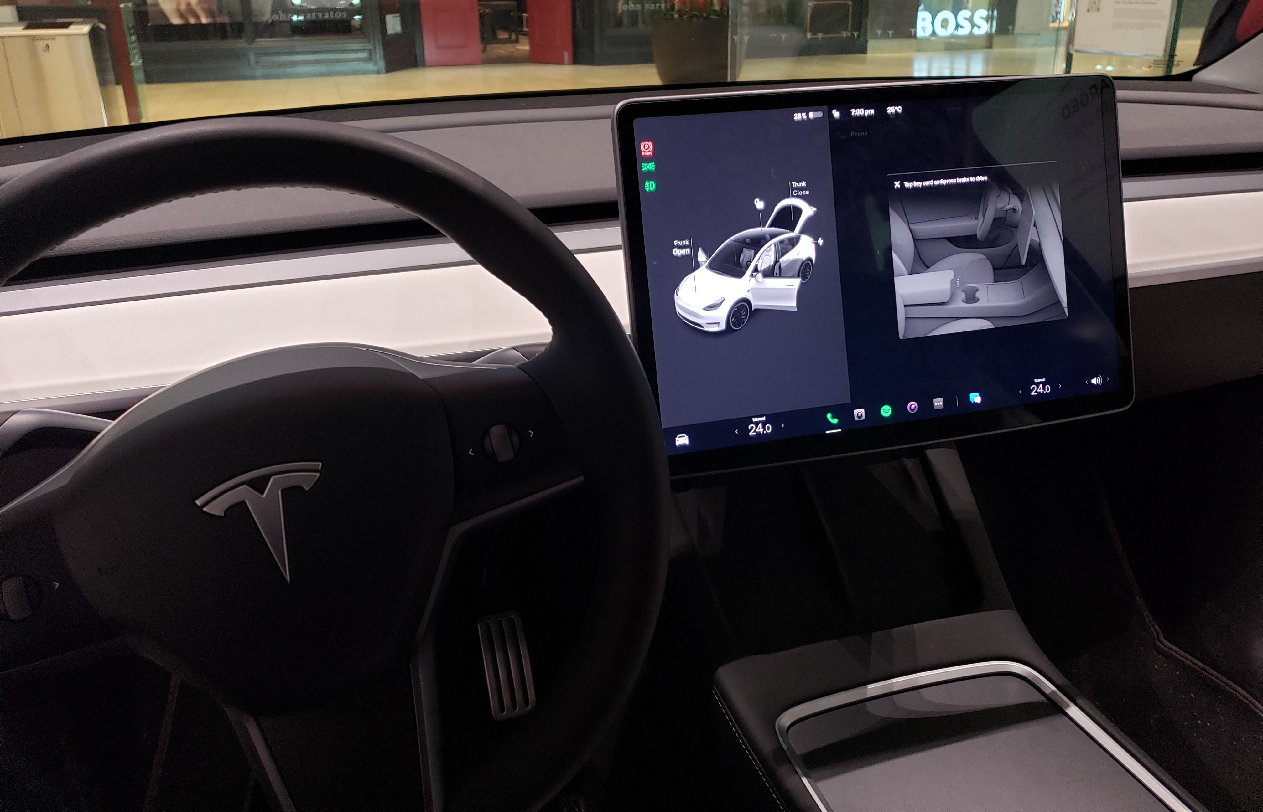 Tesla Hardware 3 Besitzer erhalten noch diesen Monat neue FSD-Version